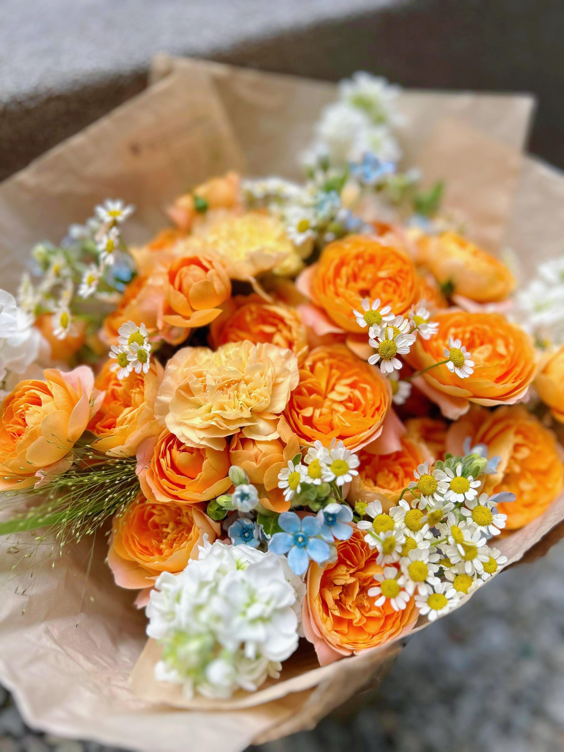 Sailor’s Sunset Bouquet - Image 2