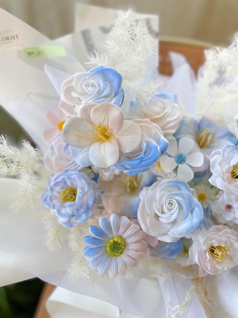 Ocean Breeze & Blossoms - Image 2
