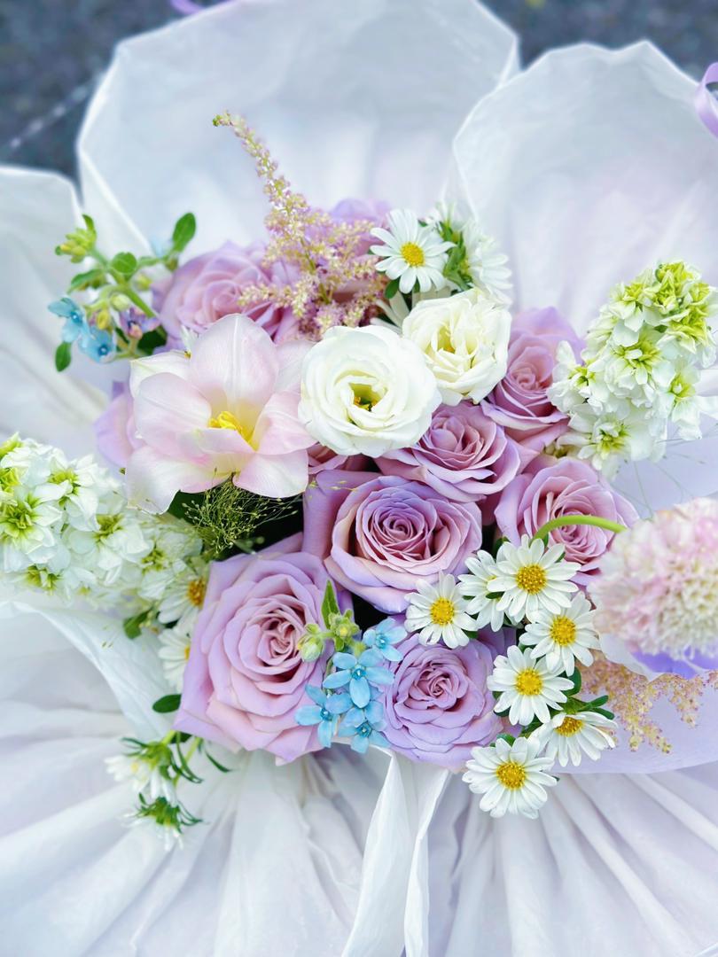 Royal Lilac Symphony - Image 2